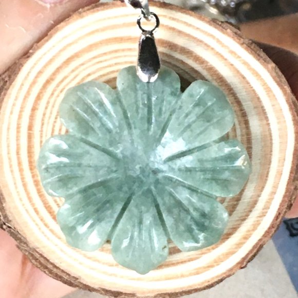 Genuine Burmese Jadeite Flower Pendant Jumbo Type A Untreated - Picture 14 of 16